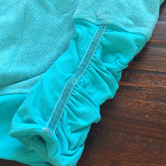 Ivivva by Lululemon Cuddle Me Up Pullover - Picture 3 of 10